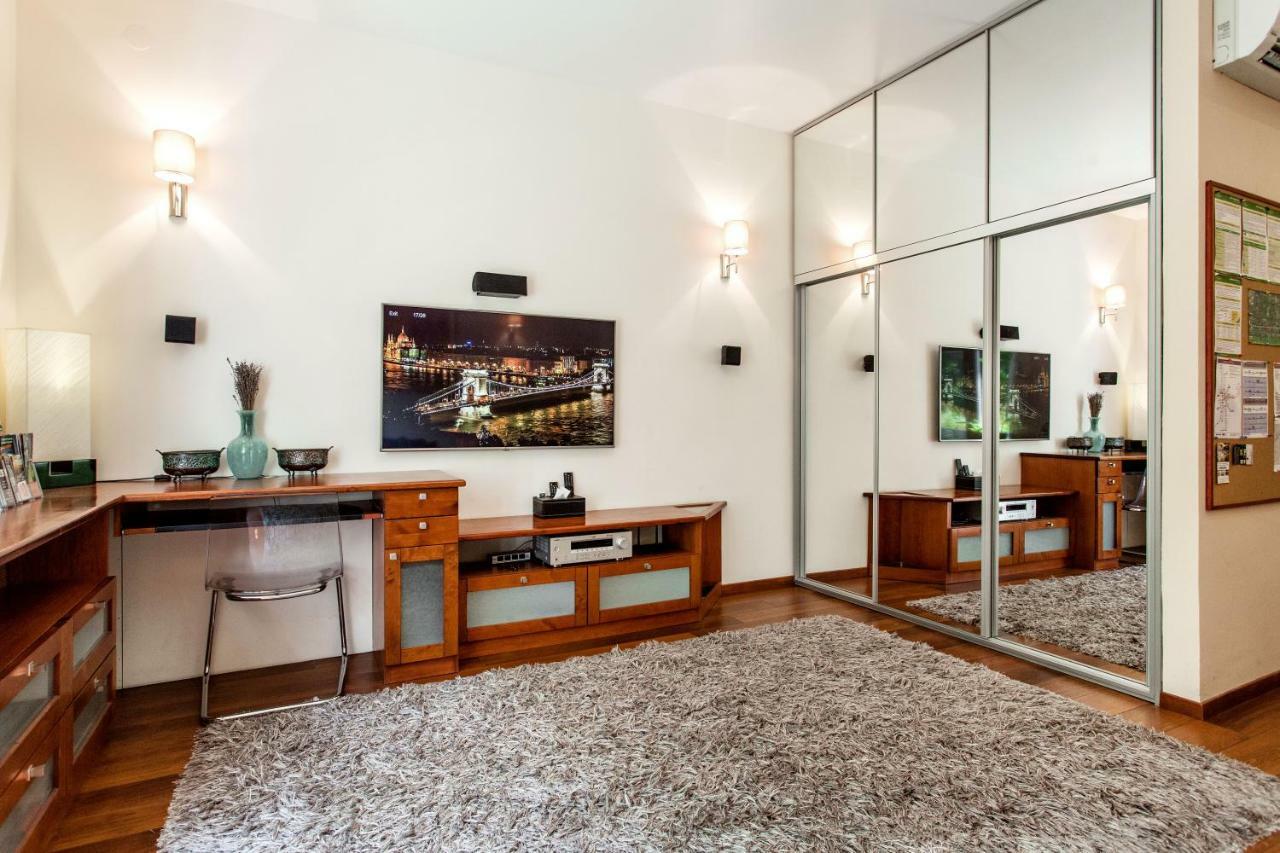 Citypark Design Flat Budapest Exterior photo